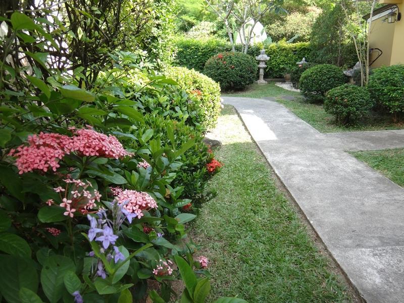 Holiday Village And Natural Garden Resort Phuket Dış mekan fotoğraf